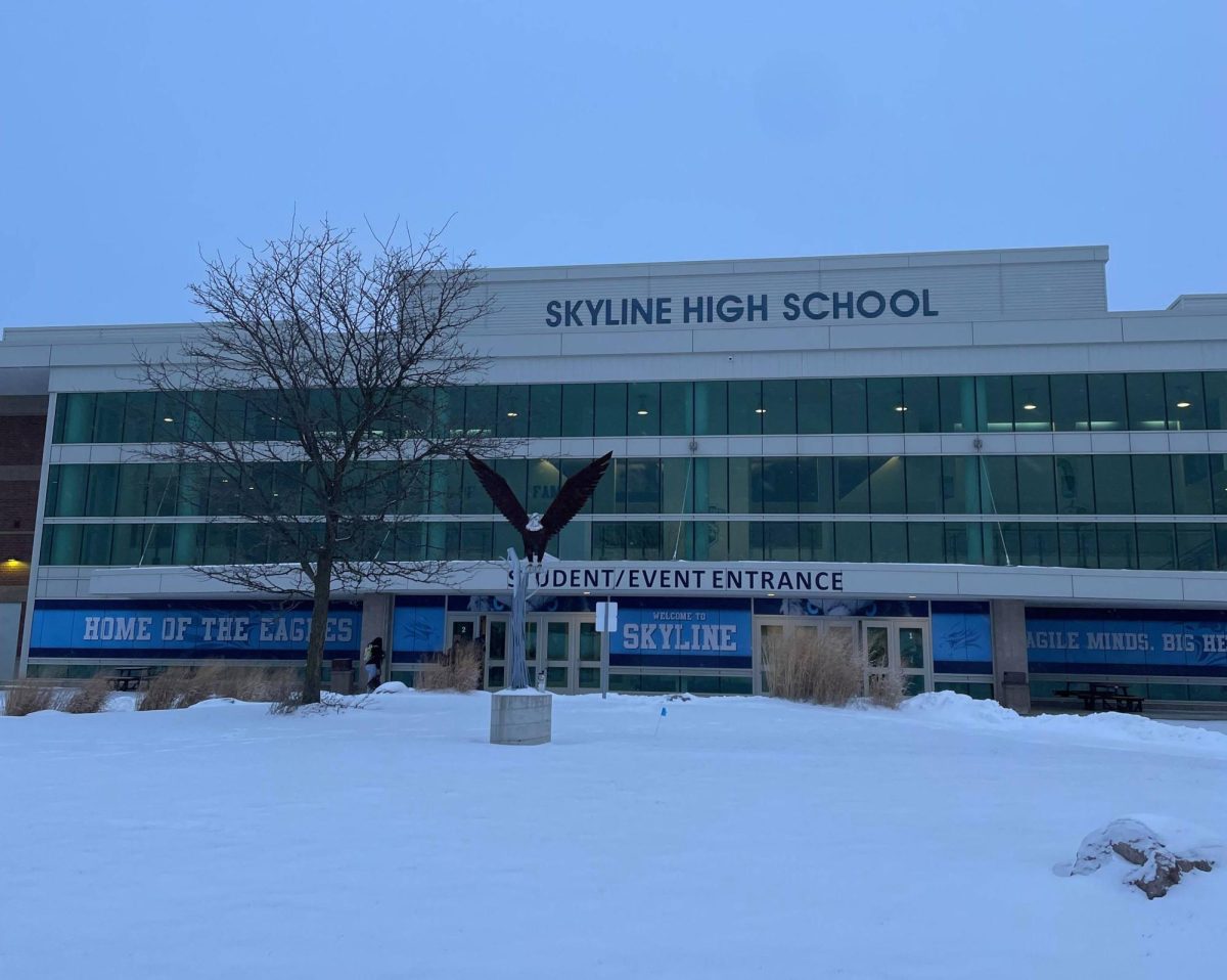 Entrance of Skyline high school.