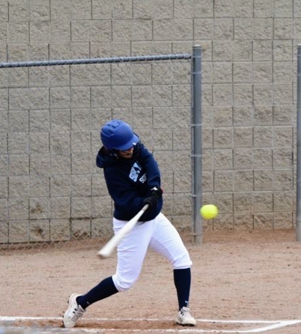 Abby Yuan ('25) up to bat