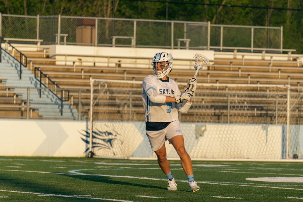 Owen Simmons ('25) gets ready to pass to an attacker