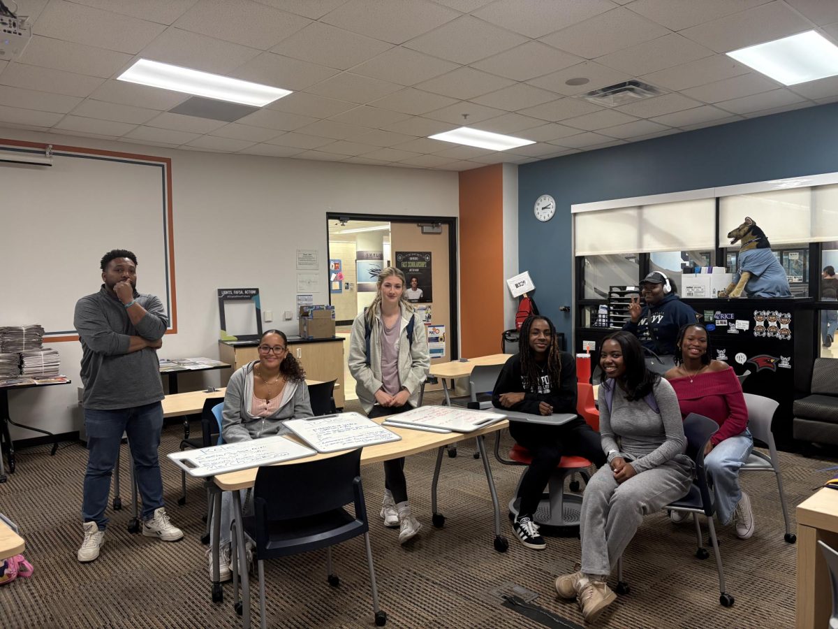 Students attend first BSU meeting on October 21, 2025