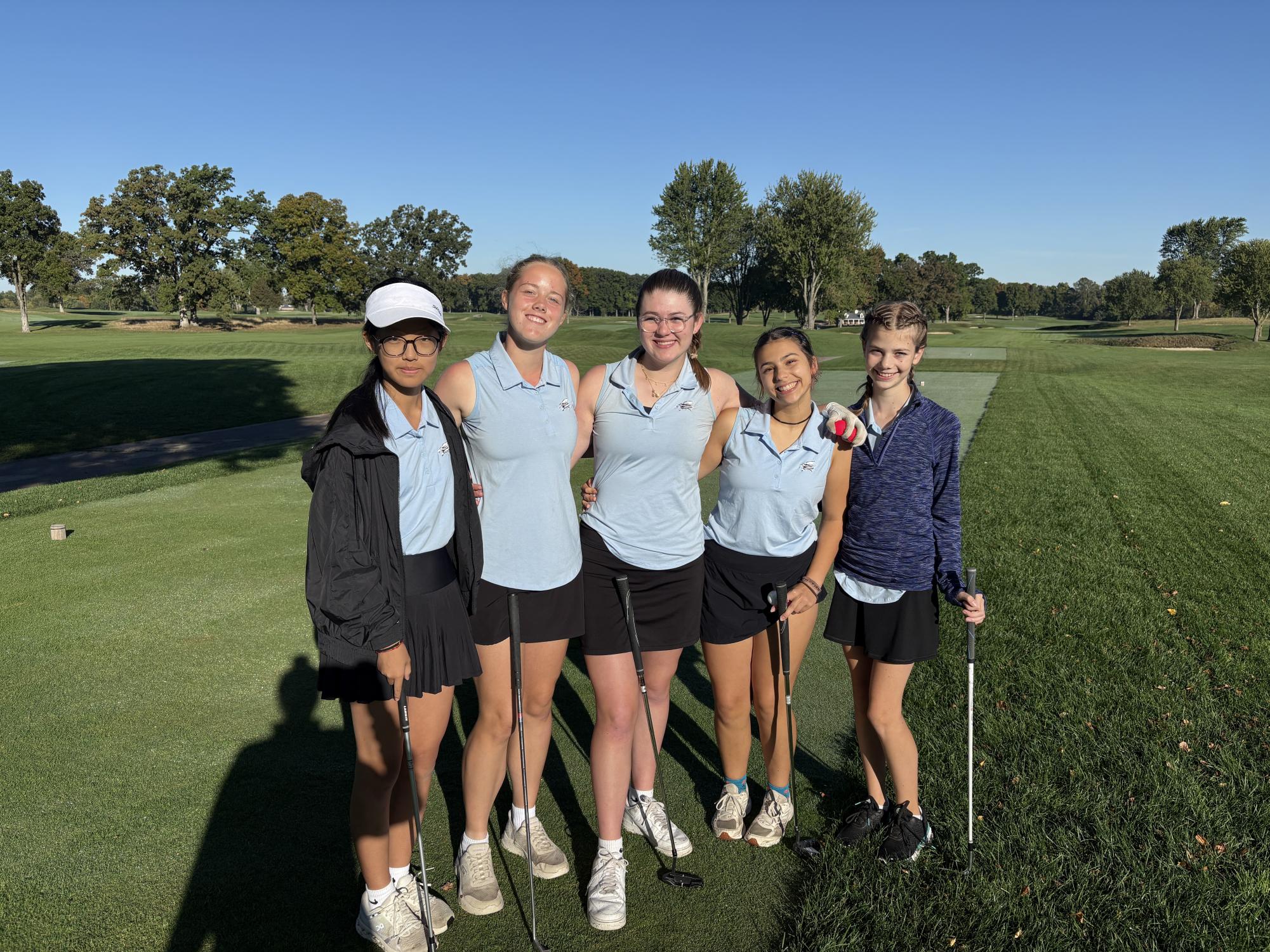 Skyline JV Girls Golf is excited for another round of golf.