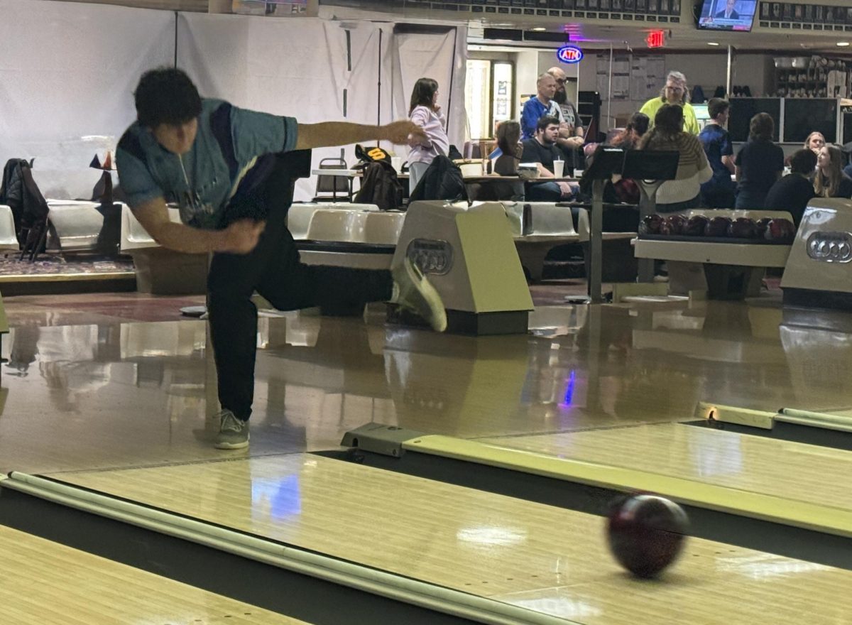 What's Going On With The Incredi-bowl Bowling Team?