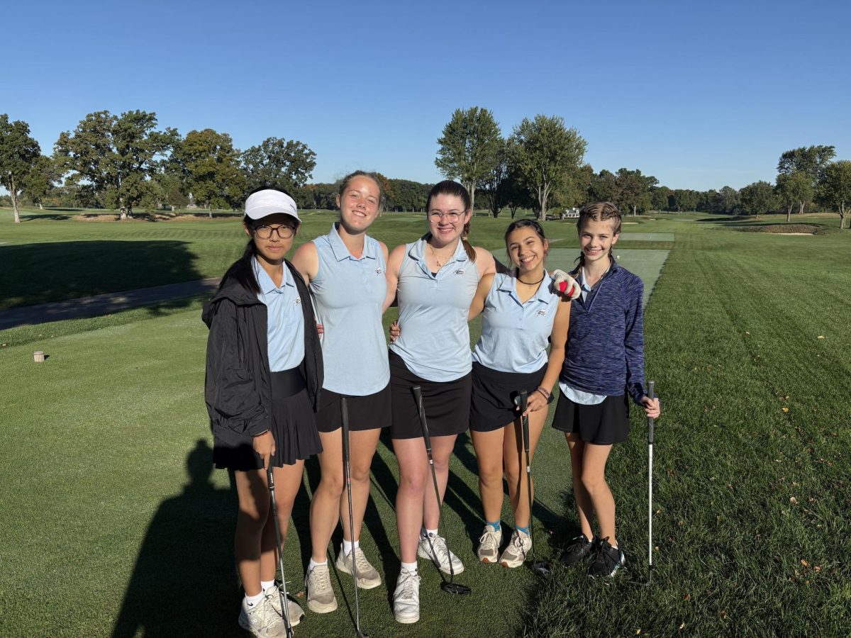 Skyline JV Girls Golf is excited for another round of golf.